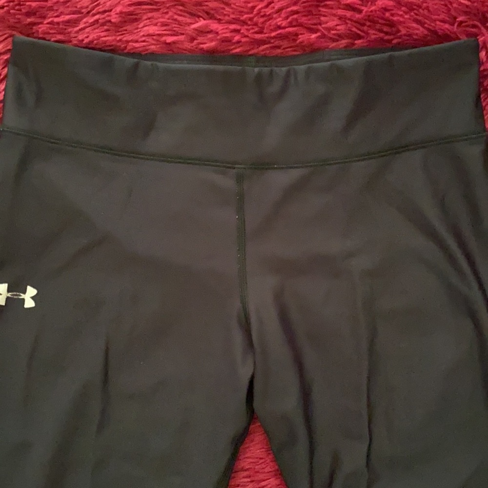 Under Armour compression capris black leggings - Picture 4 of 15